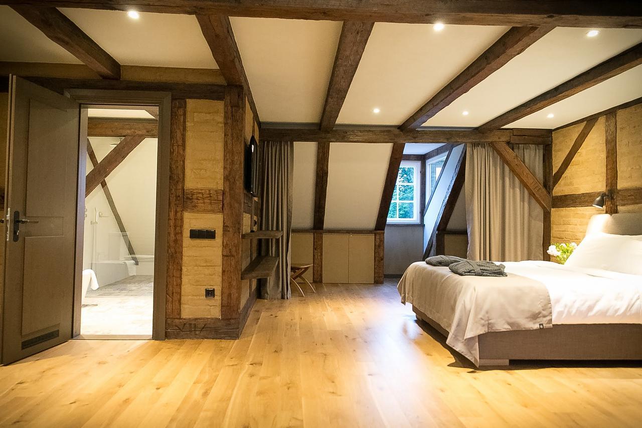 Botique & Spa Hotel Berkenes Manor Ziedkalne Exterior photo